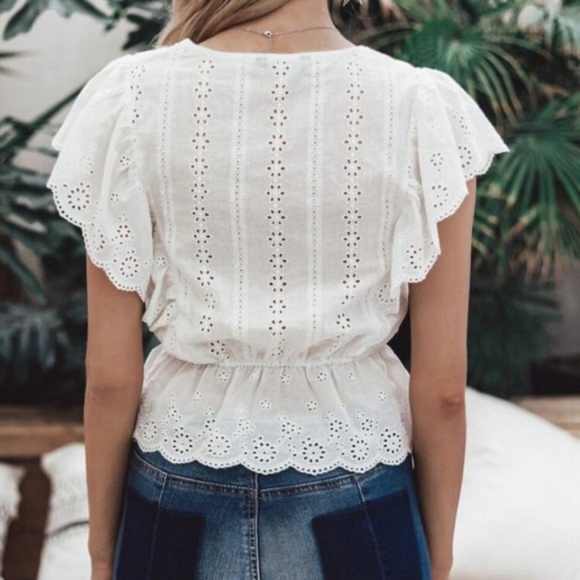 080 Boho White Floral Eyelet Button Ruffle Sleeve Peplum Top - Picture 4 of 5